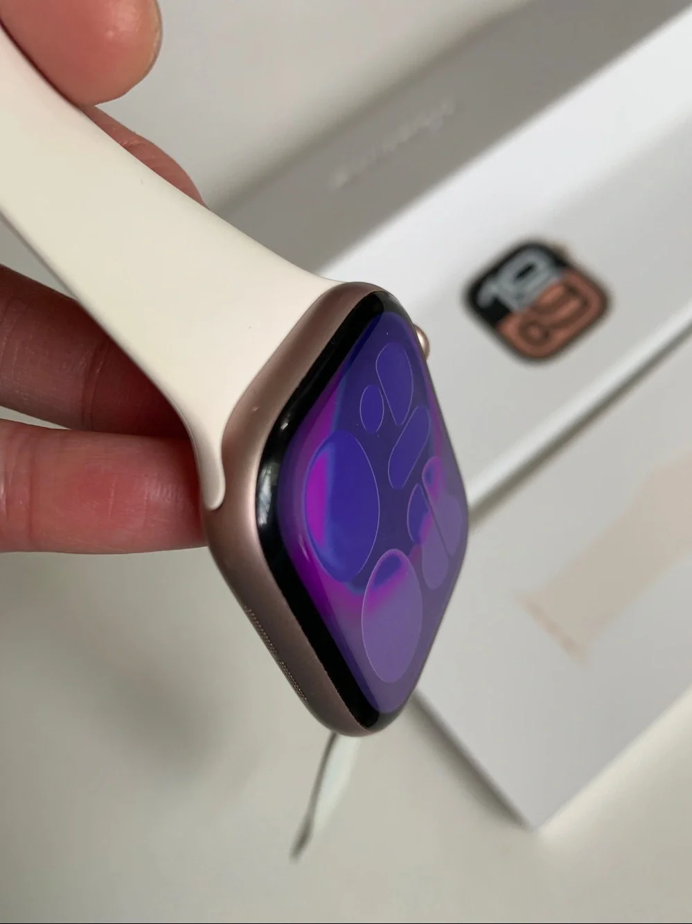 APPLE Series 10 46mm LTE & GPS 99% Battery Health! NOTE: Media Speaker Volume Lo